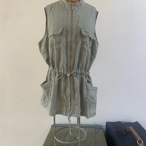 Ellen Tracy Taupe Linen-Blend Vest
